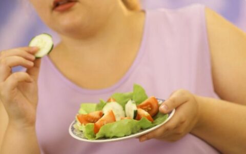 出了月子怎么减肥？减肥月子餐30天食谱，减重瘦出性感美-出了月子怎样减肥