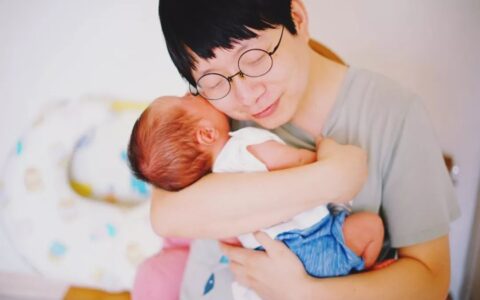 老婆生孩子后，这位爸爸做月子餐30天，食谱曝光馋哭了…-生孩子坐月子应该吃什么好