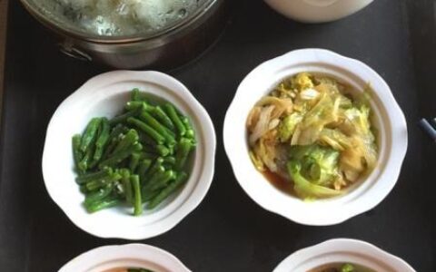 来记录下一位妈妈的月子餐，28天不重样，看得我都想生二胎了！-月子餐30天食谱子