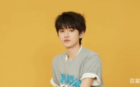 追星宋亚轩该起什么网名？宋亚轩是哪个公司的艺人？-关于宋亚轩的追星文案