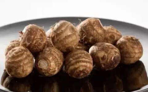 芋头的功效与作用，芋头怎么做好吃又简单（芋头的功效和做法）