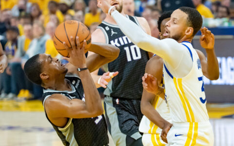 篮球——NBA季后赛：勇士胜国王(2)-nba季前赛勇士国王