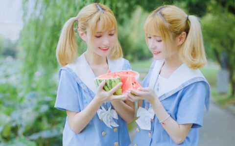 看了ins上10000+人像摄影，我帮你精选了这些闺蜜照，快来抱走-闺蜜照图片4人