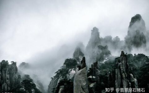 最全15种翡翠原石皮壳知识，翡翠原石图片文字释全！-翡翠原石的皮色种类