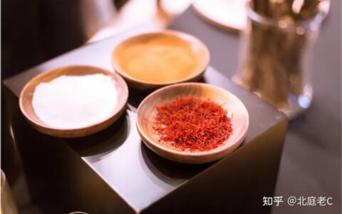 藏红花的功效与作用很多，但不能随便吃，这6个禁忌要注意（藏红花的功效与吃法及食用禁忌纪）