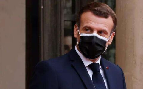 马克龙确诊后首次露面 法国官方披露具体症状-马克龙2020