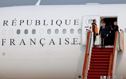 法国记者直呼震撼，欢迎马克龙的中国仪仗队真是威武霸气-法国三军仪仗队