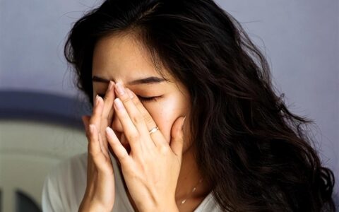 女孩应聘商务专员因身高177cm被拒 你觉得合理吗？（商务专员职位要求）