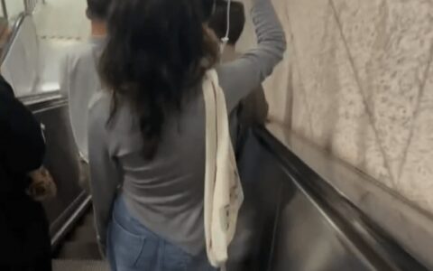 中听 | 女生深夜举吊瓶赶地铁，有“心酸”也有错误示范（我要听女生的声音）