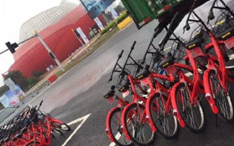 曾梦想攒钱买宝马，怎料败给一个二维码（梦想开奔驰的句子）