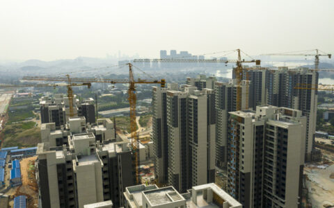 广州年后楼市分化明显：有二手房涨10万仍热卖，有人买新房半年亏几十万-广州房价2021年二手房价走势