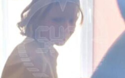 俄战地记者被炸身亡，嫌疑人被捕后：“我被骗了！我被利用了！”（凤凰卫视俄罗斯战地记者卢宇光）