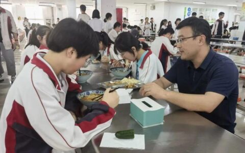 昌乐教师暖心助力高三学子迎接“高光时刻”-昌乐教师暖心助力心得体会感悟