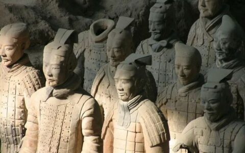 无法原谅！美国男子承认掰断偷走兵马俑手指 ，检方却放弃重判（偷兵马俑的人是谁）