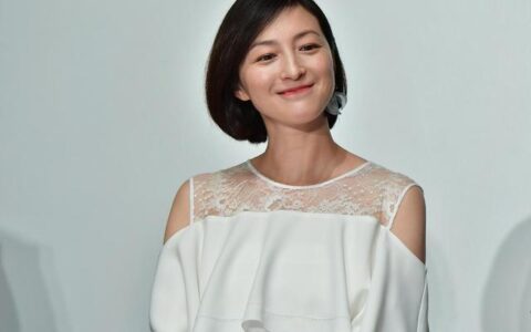 广末凉子道歉，承认出轨厨师，演艺事业将无限期停工（广末凉子图）