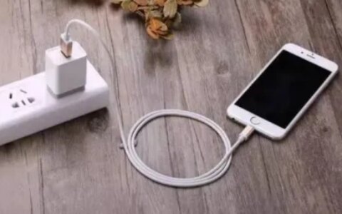 苹果手机充电慢怎么解决（手机超级快充变成慢充了怎么办）