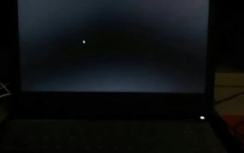 联想笔记本电脑屏幕不亮主机还在运行怎么回事-联想笔记本电脑屏幕不亮了怎么回事