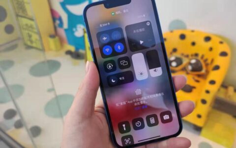 卖掉华为P40后，入手了iPhone 13，使用半月后谈谈最重要3点感受-华为p40pro和苹果13哪个更值得入手