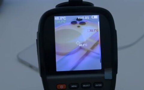 你的苹果12充电发热大，可能是手机的这一部分出了问题！-苹果12充电发热怎么回事