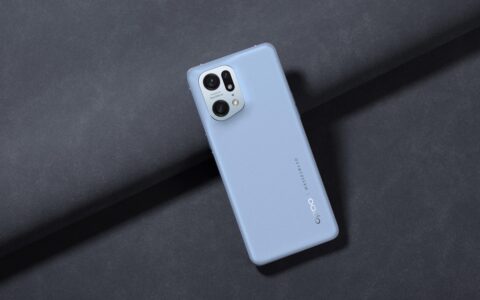 目前这4款手机最值得买，几乎没有“差评”，看看你选了哪一部？-什么手机最没用