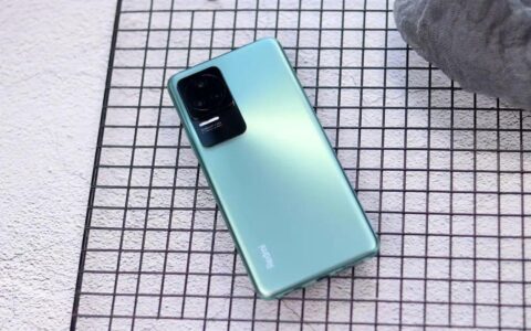 买手机不要抠抠索索，目前这3款手机口碑最好，用5年也不卡顿