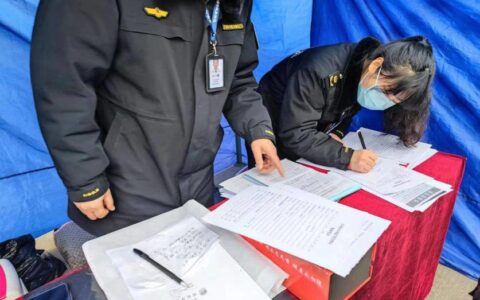 抽中品牌平板电脑？打着“抽奖”的幌子卖“三无产品”市场监管部门：扣押立案-抽奖平板骗局