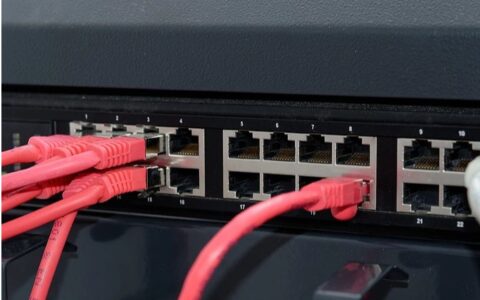 交换机怎么用：交换机接无线路由器设置教程-网络交换机怎么接无线路由器上网