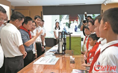 杨利伟将军、张偲院士开讲啦！-杨利伟说