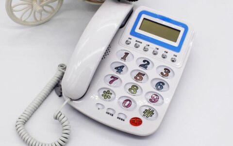 “北上广”电话区号都是三位，为何同为一线的深圳是四位？-深圳电话区位号是多少