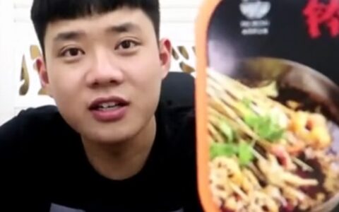 原创
试吃冷水浸泡的“钵钵鸡”，网友：比自热火锅还方便（钵钵鸡可以直接煮吗）