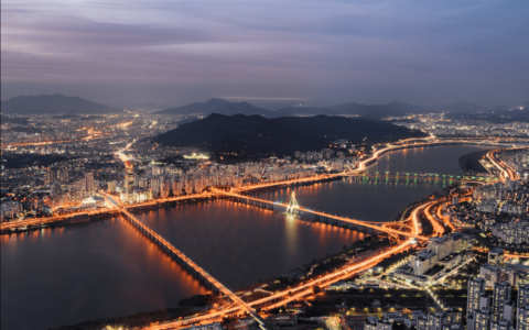 韩国楼市崩了，房价跌30%，成交量减少70%，中国楼市呢-韩国房价涨了多少倍