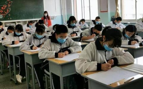 原创
高考有一种“神仙字体”，工整清晰，老师看了就想给高分。-高考作文漂亮字体