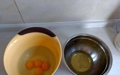 电饭锅蛋糕的做法？（电饭锅蛋糕的做法大全视频教程窍门）