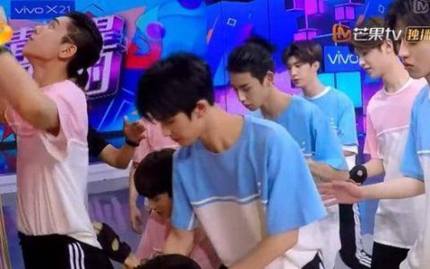 蔡徐坤为了团队支撑到最后，有谁注意到王子异拉起了八名队友？（蔡徐坤王子异合作好几个舞台）