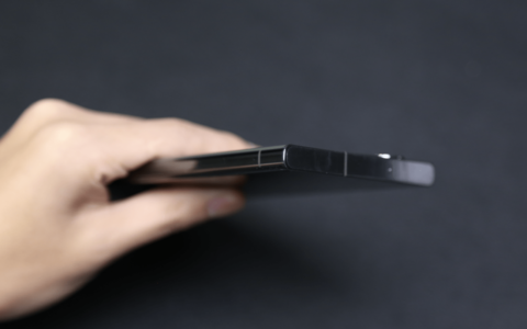 苹果这个拍人效果，到底是怎么受这么多女性用户喜欢的？-iphone怎么拍人物好看