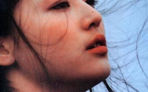 原创
你见过哪些惊为天人的美女图片-美女实在太惊艳