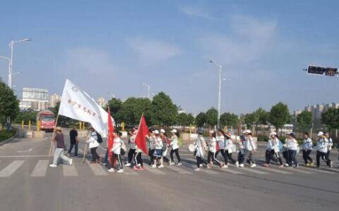 原创
高三师生的双向奔赴太戳了-关于高三师生分别的视频