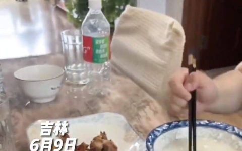 原创
vip到期了，高考后饭菜的反差让人猝不及防 网友：老娘不伺候了-原创作品怎么申请版权- 广告