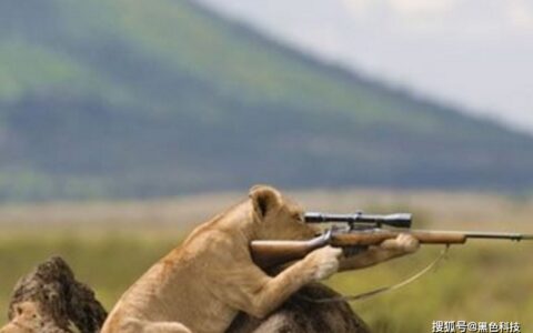 幽默笑话：一个穷人去吃面，到店中问老板说，清汤要钱吗……-穷人的面包是什么样子的