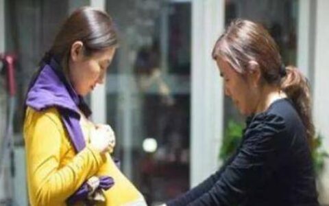 原创
产后23天，产妇腹部疼痛，医生检查后竟说是月子餐有问题-产后23天腹部偶尔会疼正常吗女性