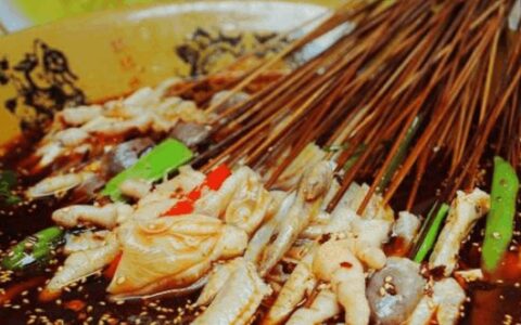 原创
钵钵鸡在家也能做，只需3步，比街头卖的好吃多了！（如何做钵钵鸡）