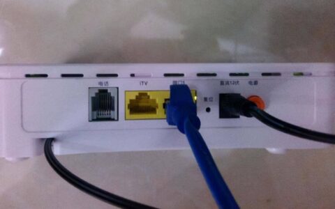 家用路由器怎么设置？看完用手机就能设置路由器-家里的路由器用手机怎么设置