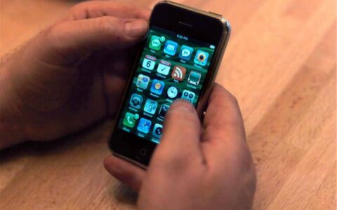 苹果手机和安卓手机到底哪个好-苹果手机和安卓手机谁更好