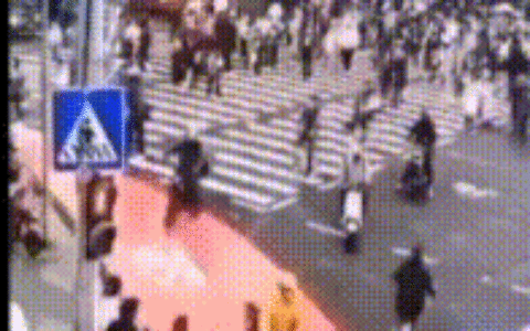 为发泄个人情绪，广东男子驾驶宝马撞死5人终于被判死刑！（宝马车撞人司机有责任吗）