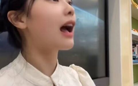 挖呀挖呀挖呀挖黄老师-挖呀挖呀嗖嗖歌曲 歌词