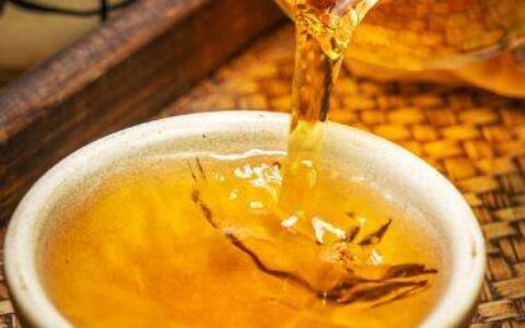 普洱茶生熟之争：品鉴生熟普洱，你需要知道的一切（普洱茶生熟有什么区别）