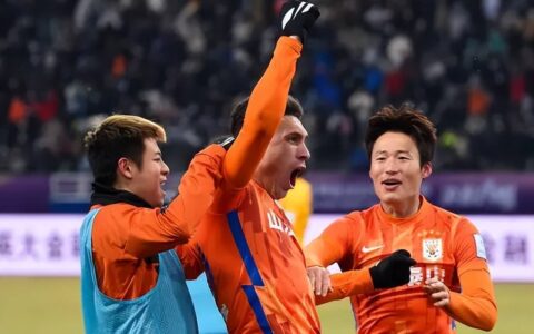 球队出现慢热问题，球员心理上出现轻敌，山东泰山队输球真不冤！-自创球队logo