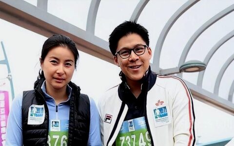 叫霍启刚生疏，叫老公太普通，郭晶晶对霍启刚的称呼令人意想不到-郭晶晶霍启刚是怎么认识的