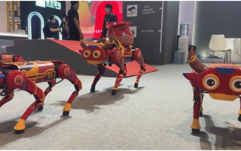 2021世界机器人大会，亮相牛年春晚的“犇犇”又来跳舞了-世界机器人展览会