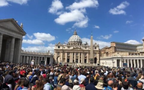 梵蒂冈是一个怎样的国家？-梵蒂冈位于哪个国家